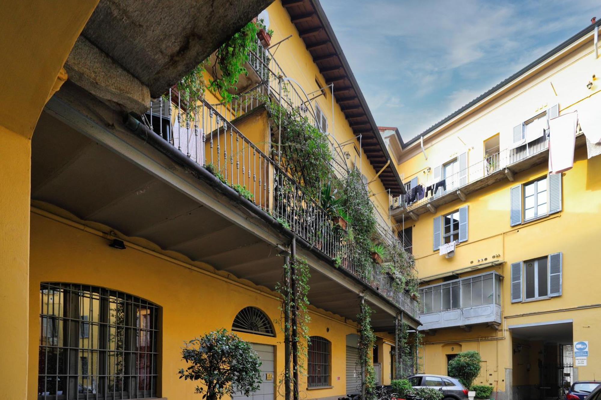 Urban Glow Studio Via Col Di Lana Milan Exterior photo